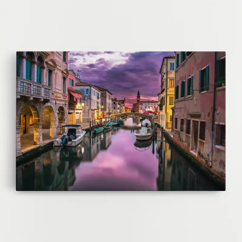 Sofort Bestellen Leinwandbild Purple Light Venecia