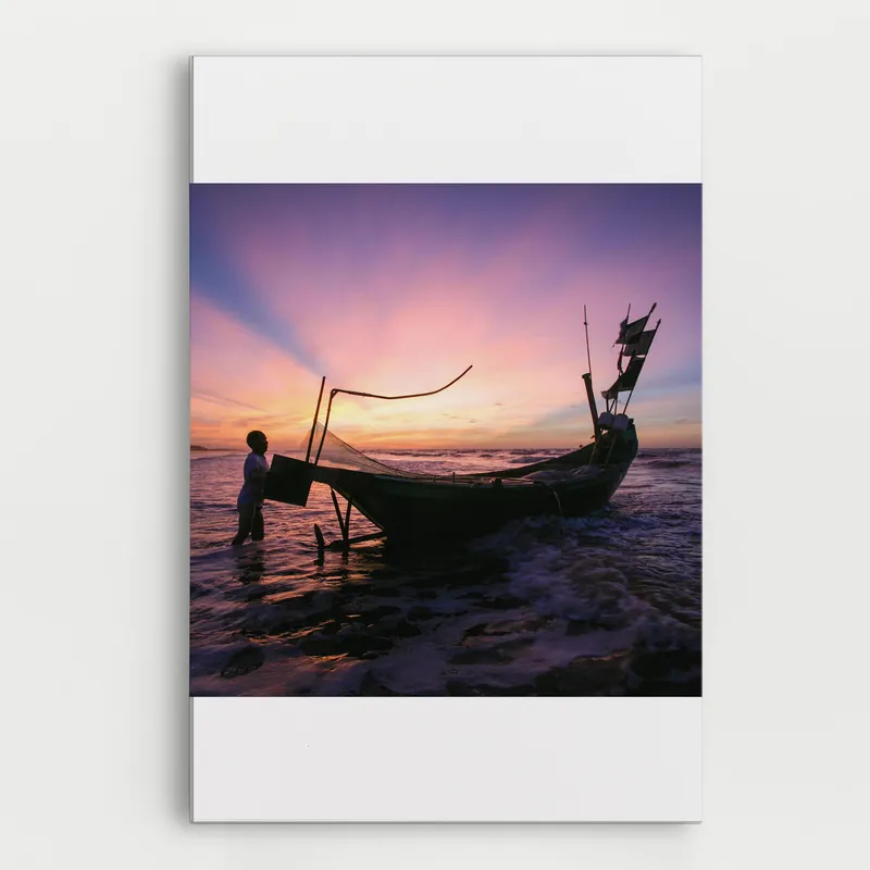 Leinwandbild Sailor At Dawn Top-Preis