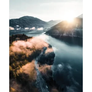 Wolken über dem See Poster Schneller Versand