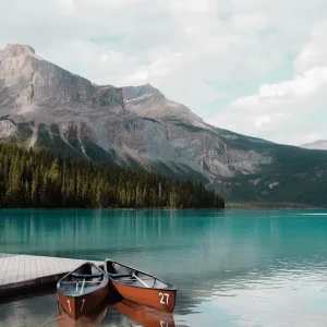 Abverkauf Boote auf Lake Louise-Plakat