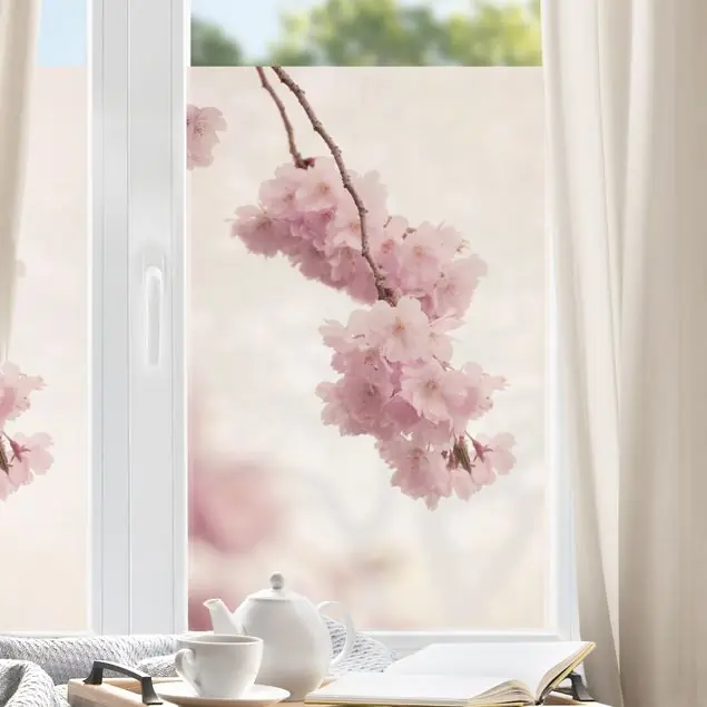 Neu Zartrosane Frühlingsblüte mit Bokeh Fensterfolie