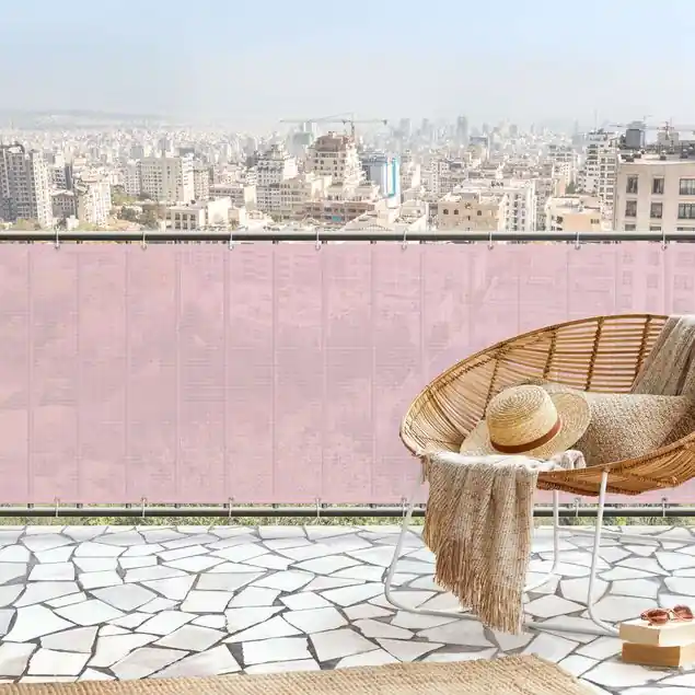 Kostenfreie Lieferung Rosé Balkon Sichtschutz • winddurchlässiges Mesh • fertig geöst & inkl. Kabelbinder • Schutzbeschichtung • verstärkte Ränder • gefertigt in Deutschland