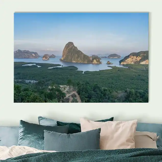 Sofort Bestellen Thailand Felseninsel im Meer bei Sonnenuntergang Akustikbild • 4 cm Massivholz-Keilrahmen • effektiver Akustikabsorberkern • für angenehme Raumakustik • gefertigt in Deutschland