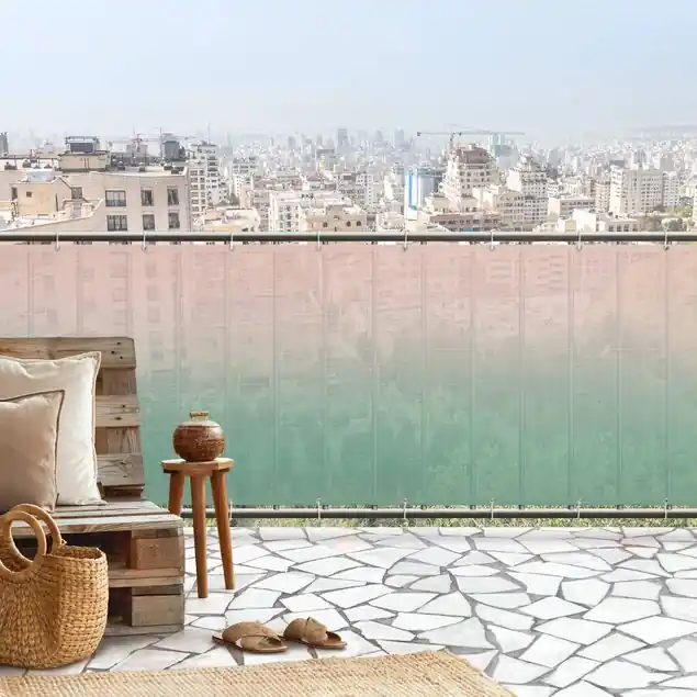 Neuheit Rosa-Grün Farbverlauf Balkon Sichtschutz • winddurchlässiges Mesh • fertig geöst & inkl. Kabelbinder • Schutzbeschichtung • verstärkte Ränder • gefertigt in Deutschland