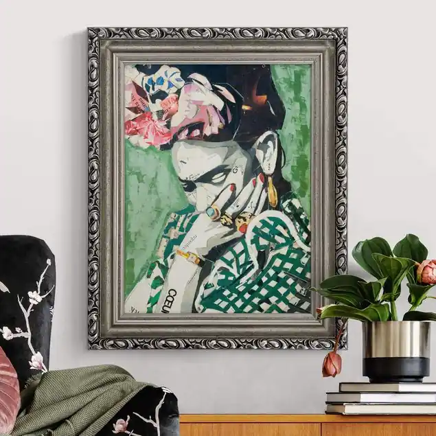 Frida Kahlo - Collage No.3 Brillantes Leinwandbild • inkl. silbernem Barockrahmen • Made in Germany • filigrane Verzierungen in Antikoptik • perfektes Eyecatcher-Piece Aktuell