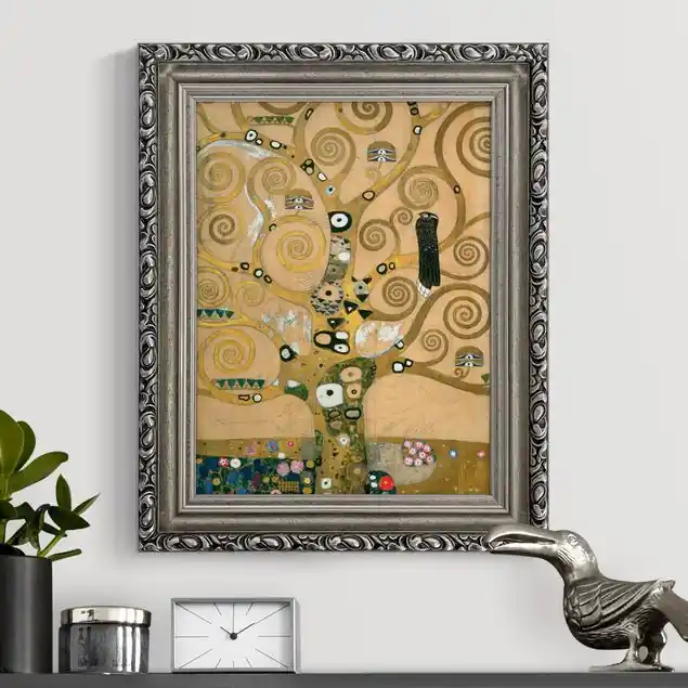 Jetzt Kaufen Gustav Klimt - Der Lebensbaum Brillantes Leinwandbild • inkl. silbernem Barockrahmen • Made in Germany • filigrane Verzierungen in Antikoptik • perfektes Eyecatcher-Piece