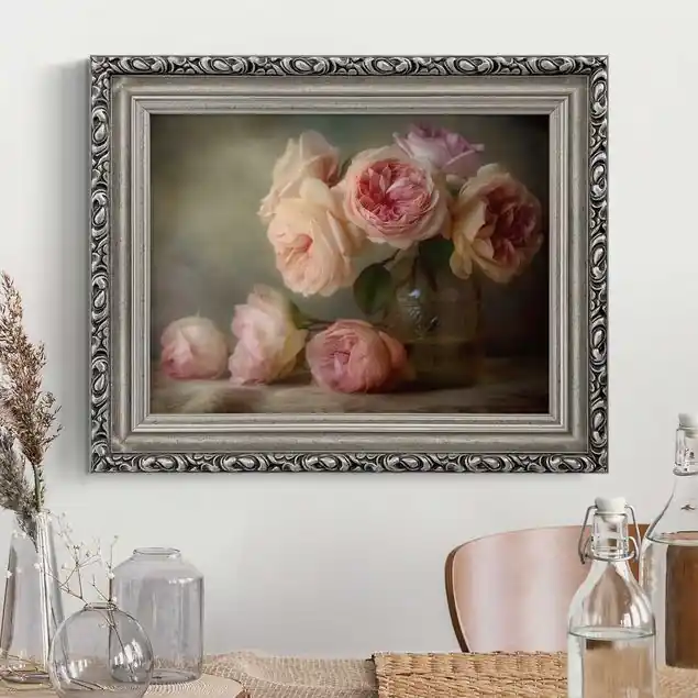 Garantierte Lieferung Romantisches Rosenbouquet Brillantes Leinwandbild • inkl. silbernem Barockrahmen • Made in Germany • filigrane Verzierungen in Antikoptik • perfektes Eyecatcher-Piece