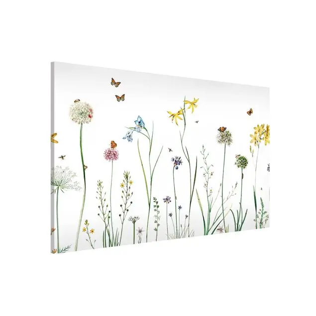 Bestseller Tanzende Schmetterlinge auf Wildblumen Magnettafel