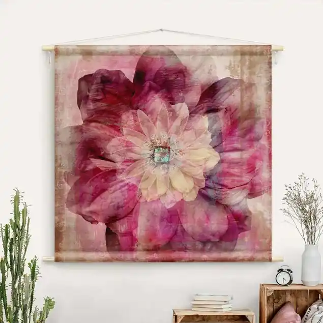 Sale Grunge Flower Wandteppich • Handarbeit aus Deutschland • inkl. Rundhölzer & Baumwollseil • lösemittelfrei • natürliche Raumwirkung