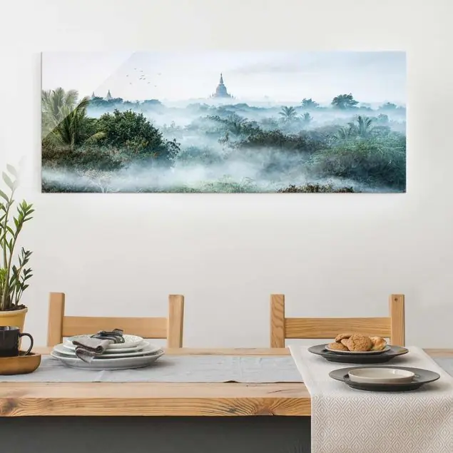 Saisonangebot Morgennebel über dem Dschungel von Bagan Glasbild