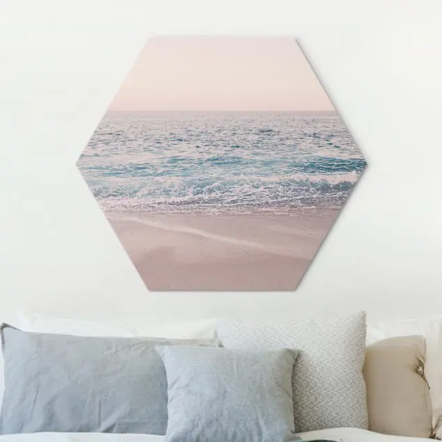 Abverkauf Roségoldener Strand am Morgen Hexagon-Alu-Dibond Bild