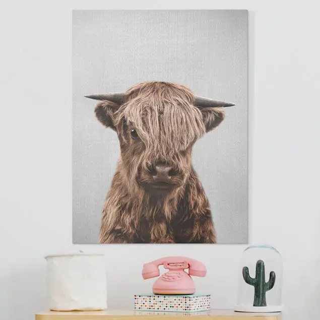 Kostenfreie Lieferung Baby Hochlandrind Henri Leinwandbild – Canvas